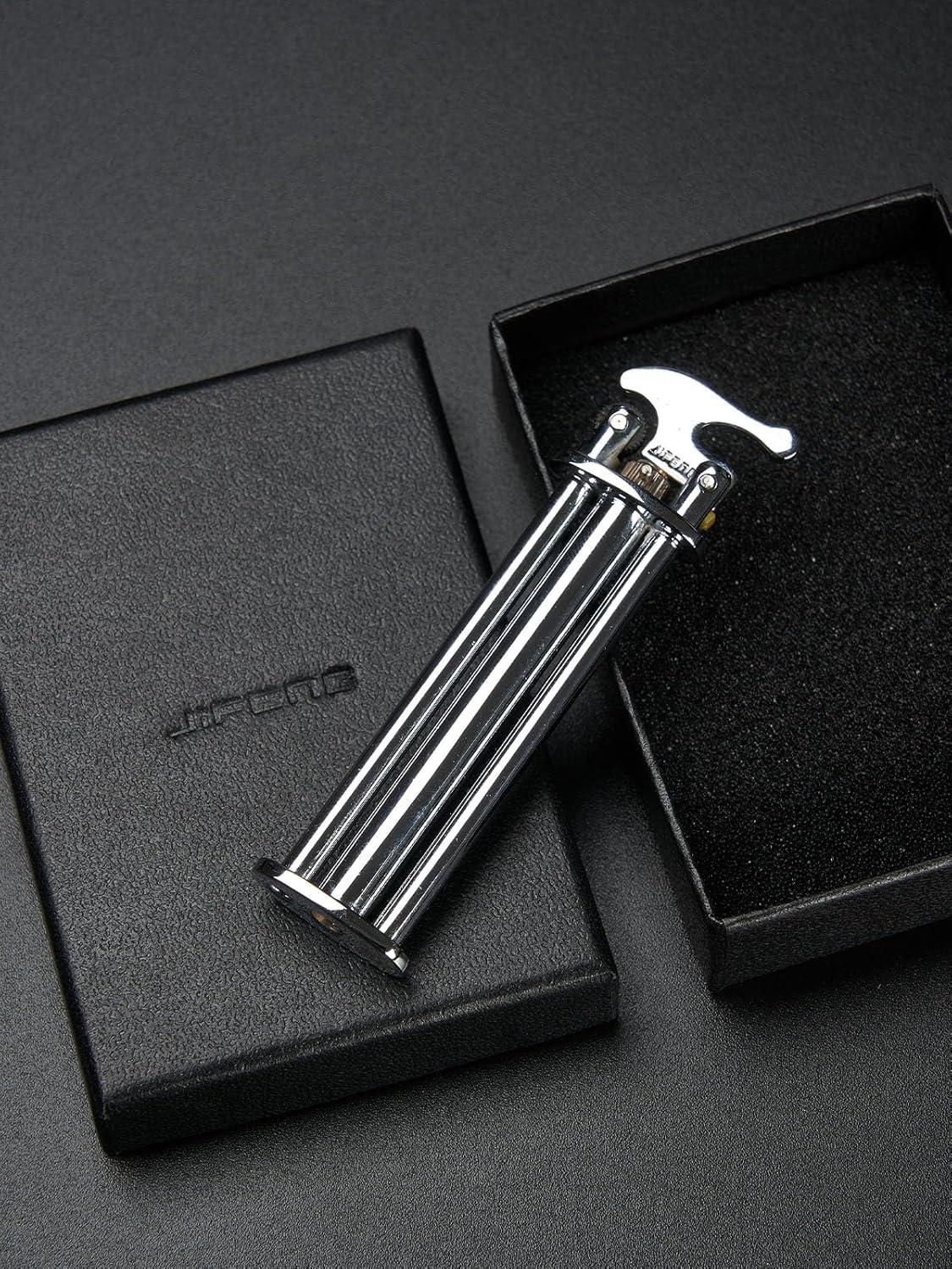 Vintage Antique Lighter,Cool Lighter with Gift Box, Unique Gifts for Valentine's Day,Birthdays (Silver)